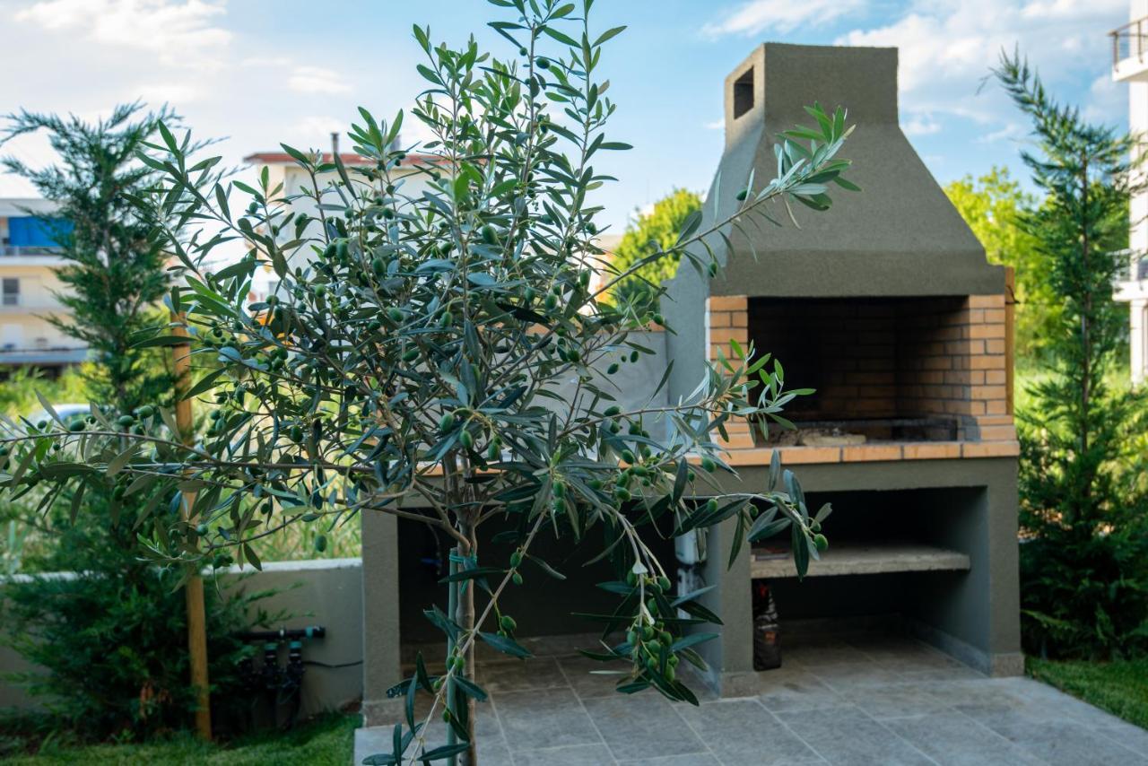 Olive 101 Apartment Peraia  ภายนอก รูปภาพ