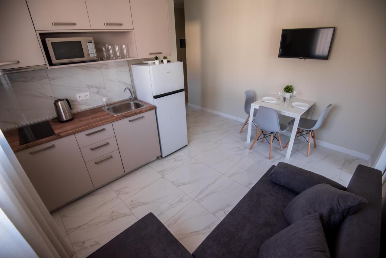 Olive 101 Apartment Peraia  ภายนอก รูปภาพ