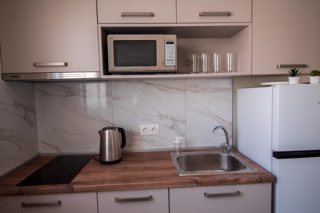 Olive 101 Apartment Peraia  ภายนอก รูปภาพ